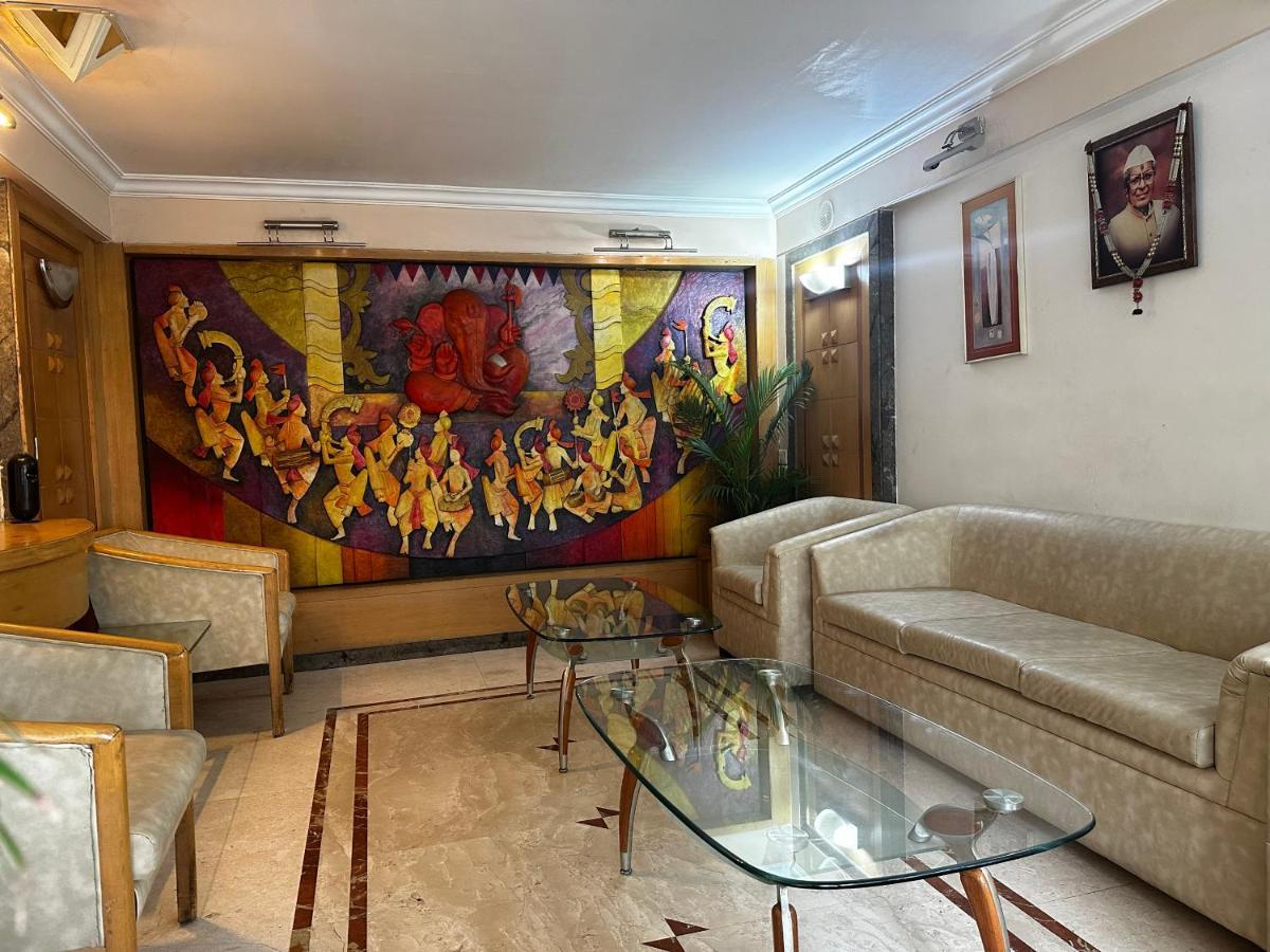 Hotel Ashirwad Pune Esterno foto