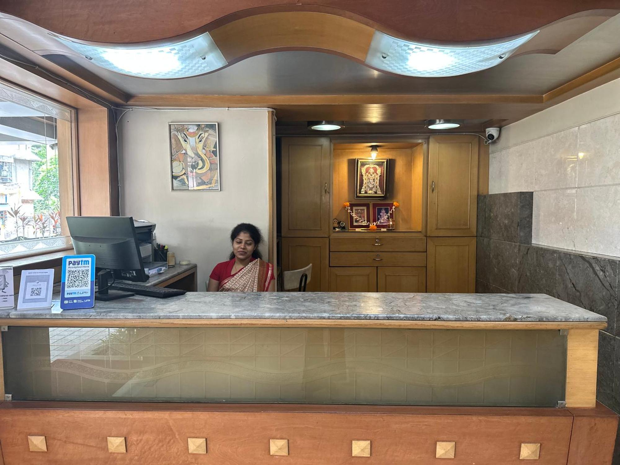 Hotel Ashirwad Pune Esterno foto