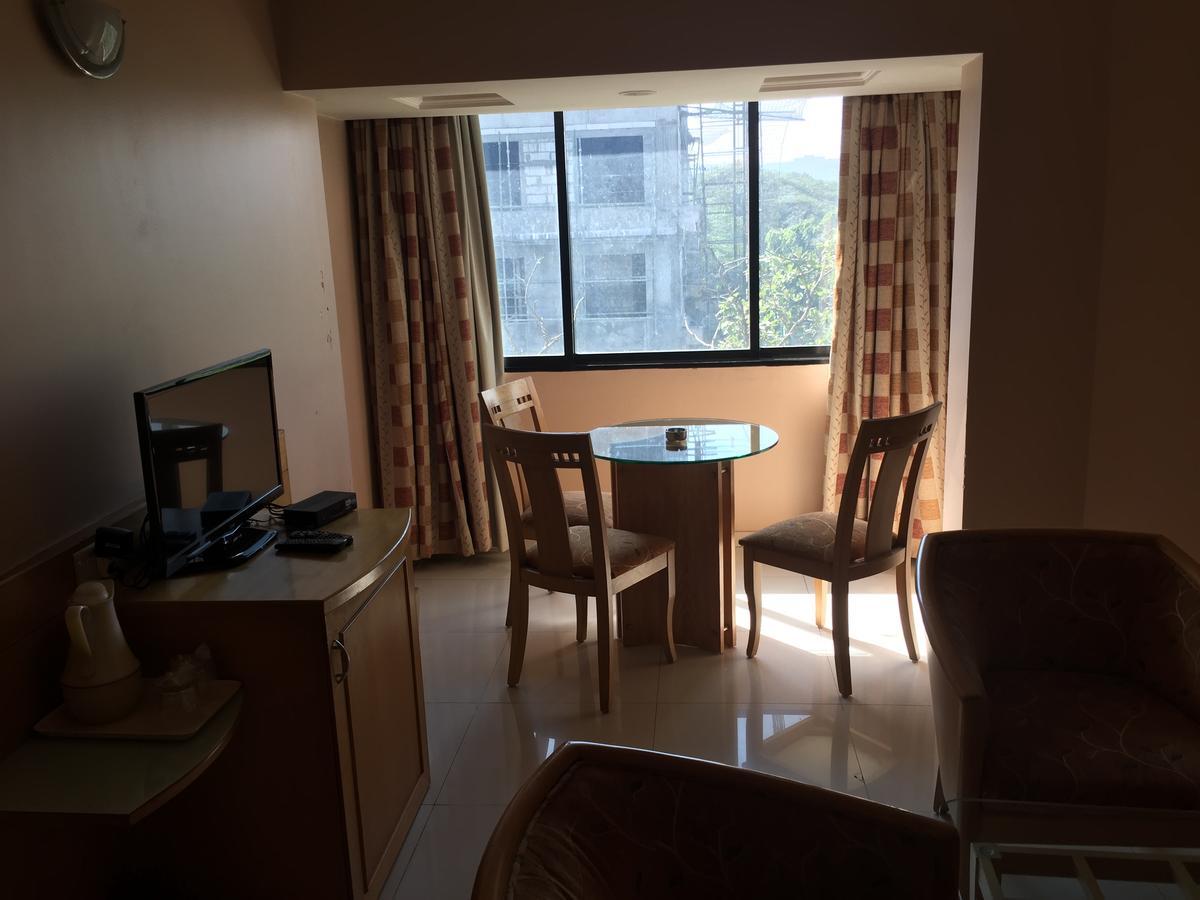 Hotel Ashirwad Pune Esterno foto